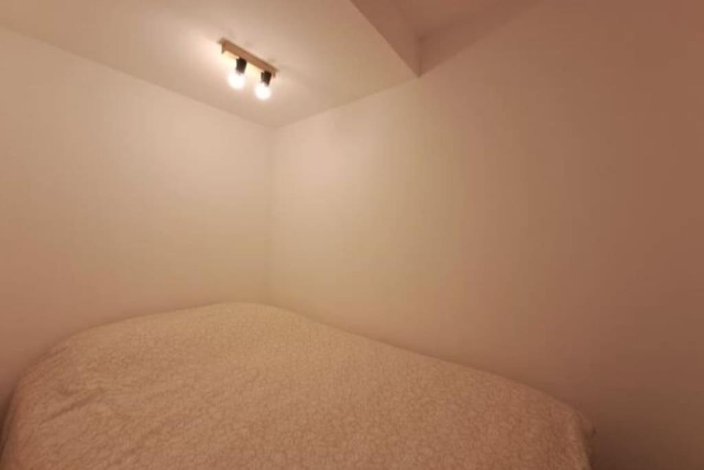 Appartement A Quelques Pas De La Mer Et Du Centre Мерлимон-Плаж Экстерьер фото